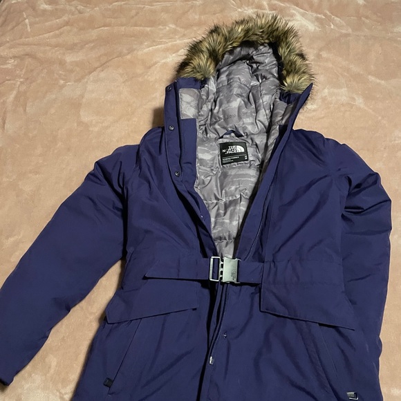 NorthFace Jacket - Picture 2 of 3